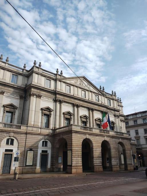 Milano Cordusio Lägenhet Exteriör bild